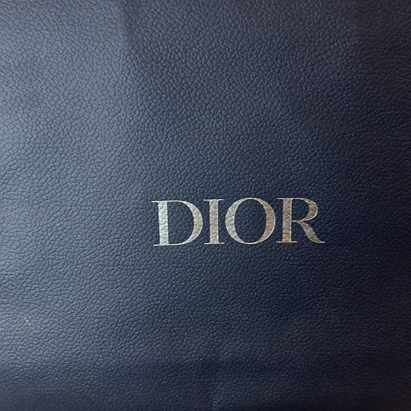 Dior gift bag larger size - Picture 2 of 7